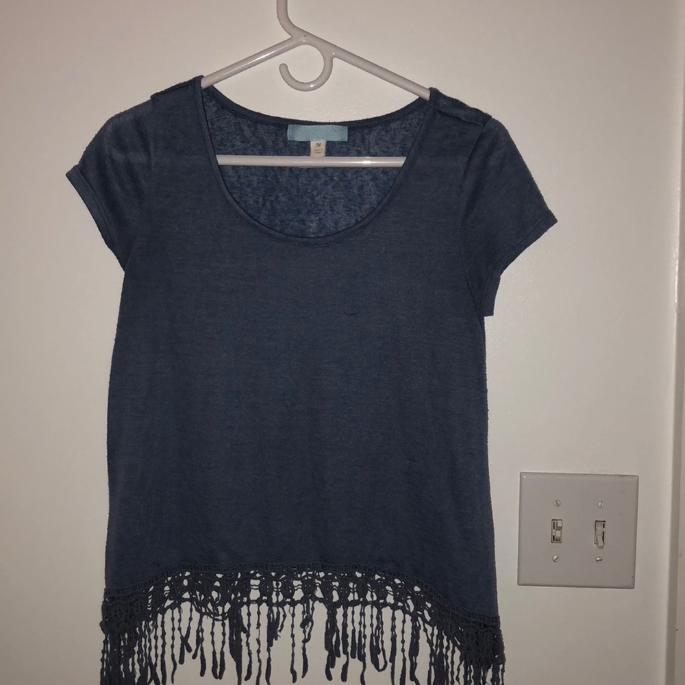 blue shirt